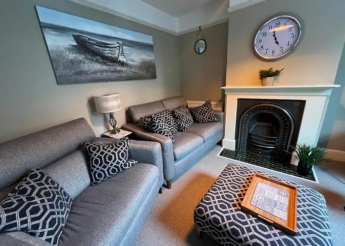 Charming 3 Bedroom Property In Bury St Edmunds