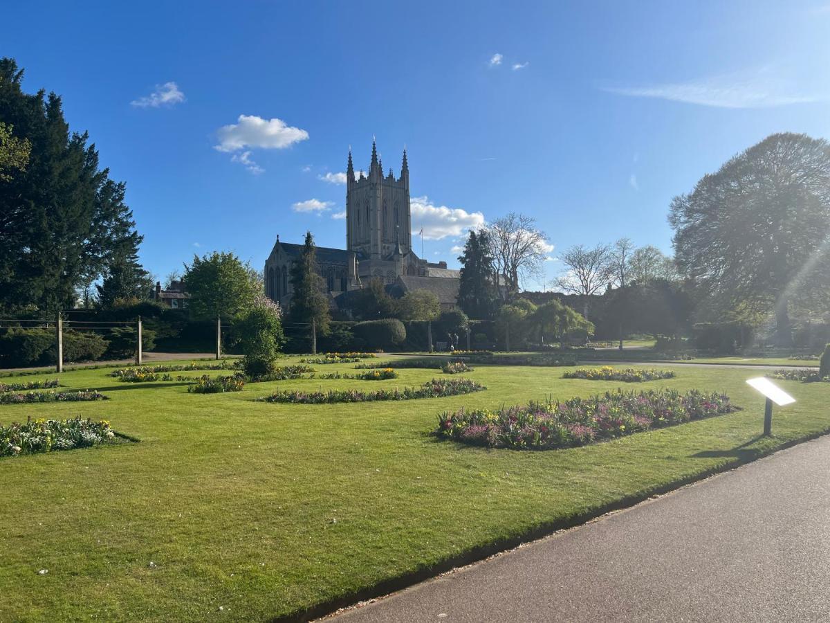 Charming 3 Bedroom In Bury St Edmunds Vakantiehuis